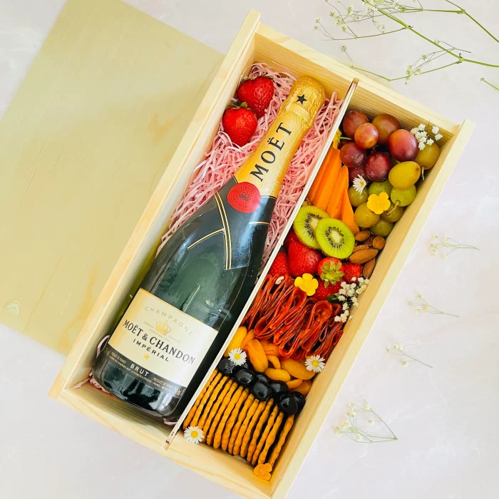 7B9CF4D4-284B-408B-B4FA-9C1F728324A5 7B9CF4D4-284B-408B-B4FA-9C1F728324A5